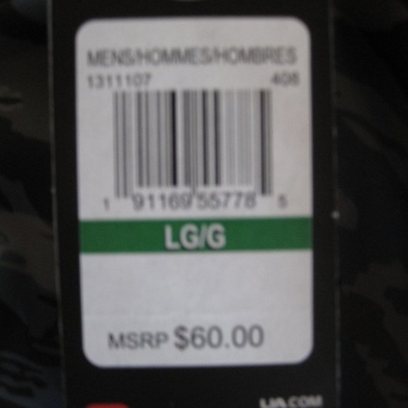 Under Armor - Picture 4 of 4